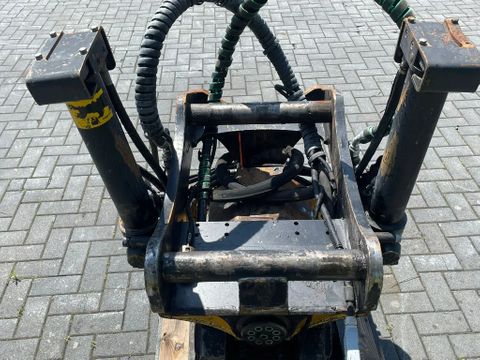 Engcon
S70 | TILT ROTATOR | ROTOTILT | Hulleman Trucks [8]