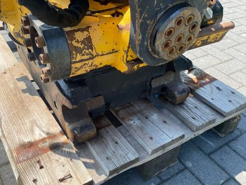 Engcon
EC226 | S70 | TILT ROTATOR | ROTOTILT | Hulleman Trucks [11]