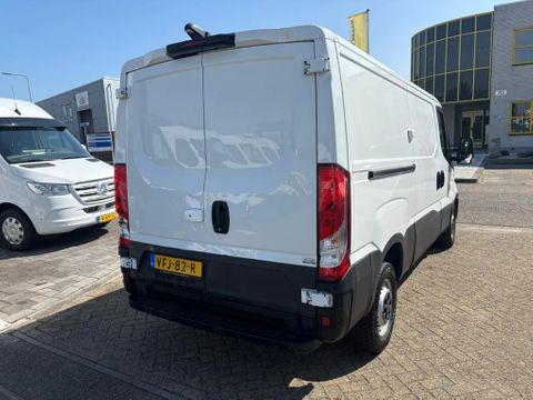 Iveco l2h1 automaat airco 140000km euro 6 3500kg trekhaak | Van Nierop BV [6]