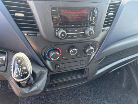 Iveco l2h1 automaat airco 140000km euro 6 3500kg trekhaak | Van Nierop BV [7]