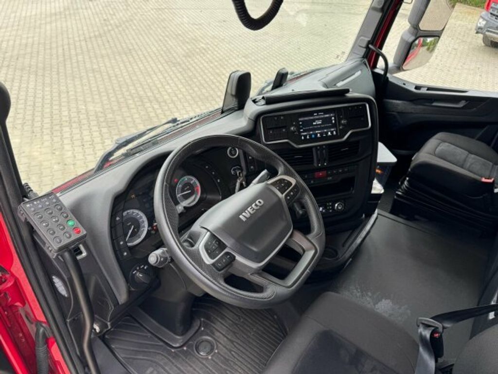 Iveco  (11)