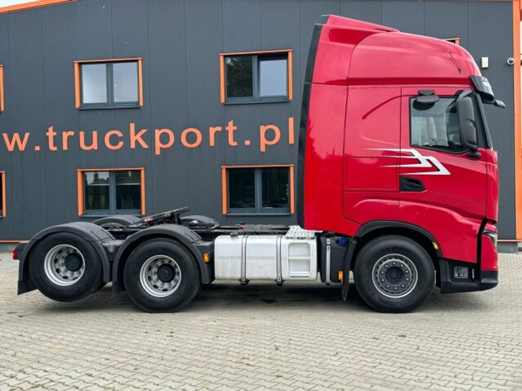 Iveco  (4)