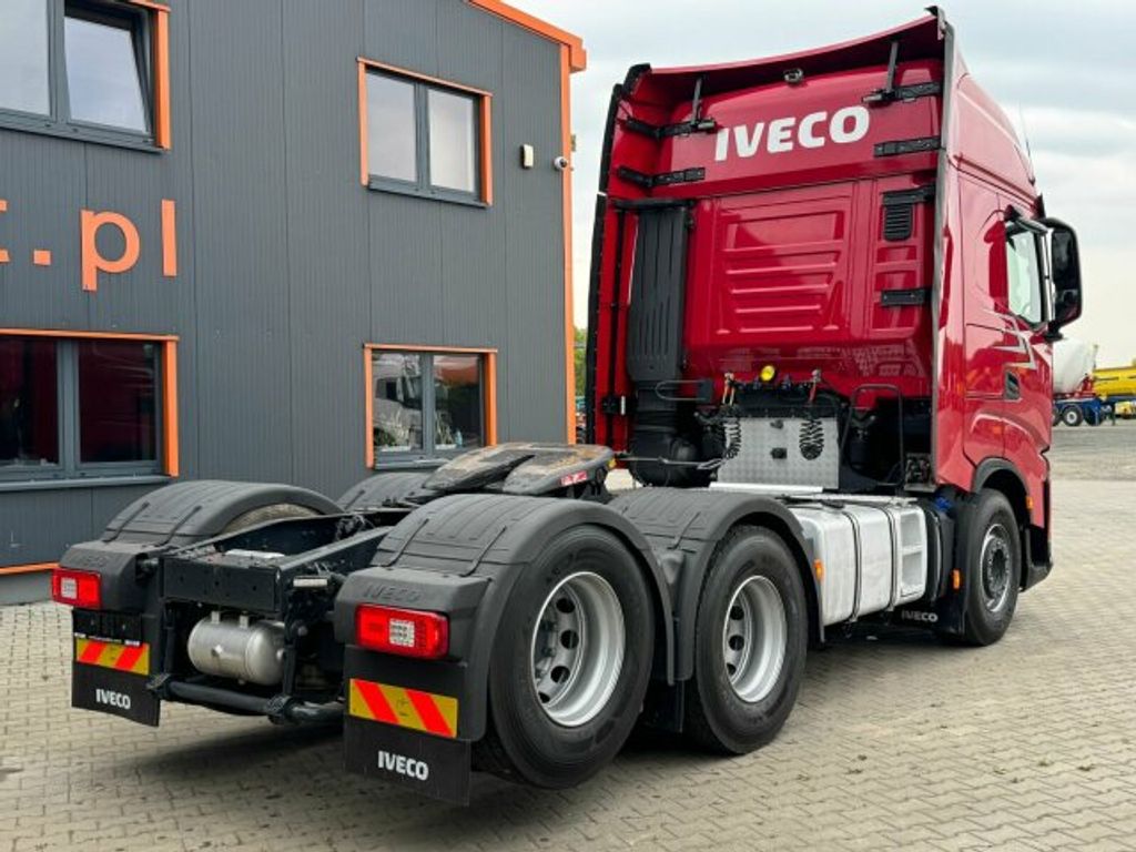 Iveco  (5)