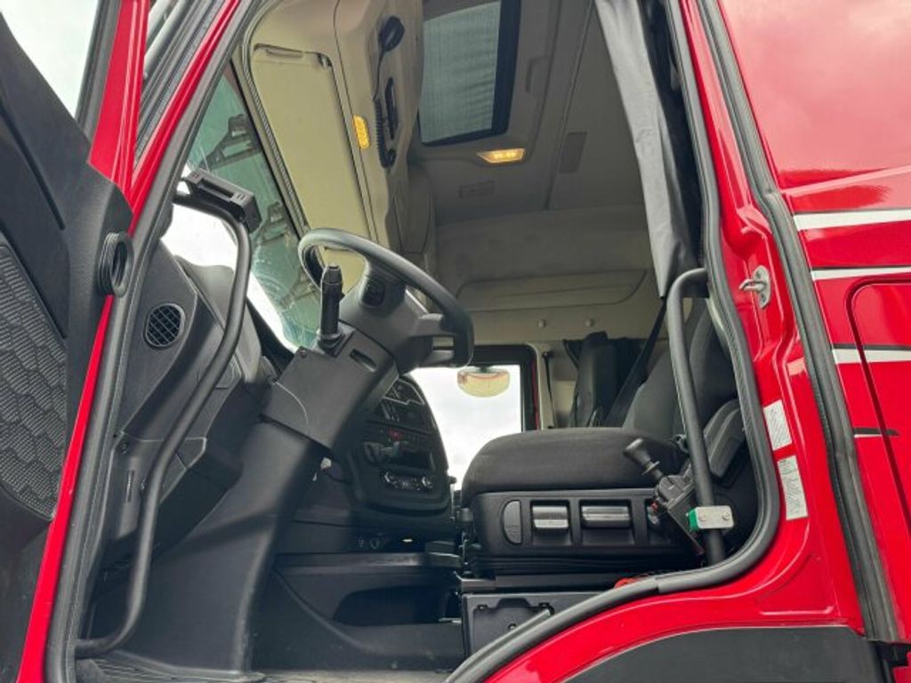 Iveco  (8)