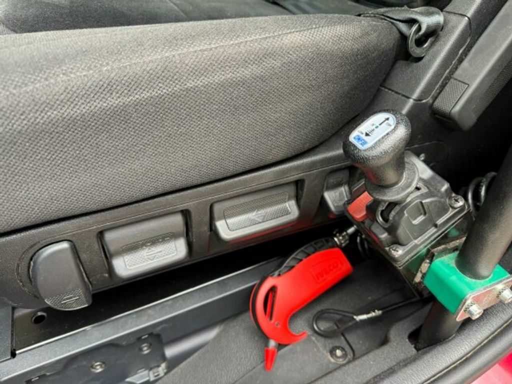 Iveco  (9)