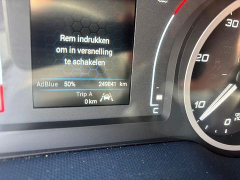 Iveco l2h1 automaat airco | Van Nierop BV [11]