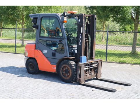 Toyota
02-8FDJF35 | 3.5 TON | SIDESHIFT | DUPLEX | Hulleman Trucks [5]
