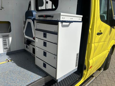 Mercedes-Benz 319CDI L2H2 AMBULANCE AUTOMAAT V6 MOTORSCHADE | Van Nierop BV [14]