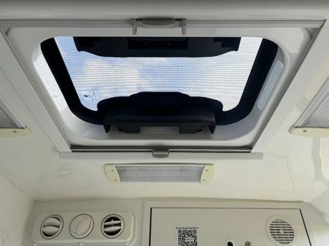 Mercedes-Benz 319CDI L2H2 AMBULANCE AUTOMAAT V6 MOTORSCHADE | Van Nierop BV [18]