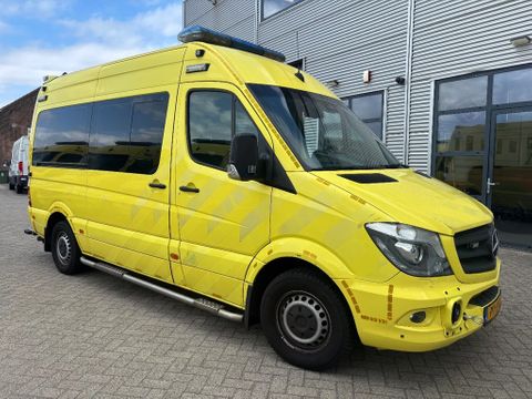 Mercedes-Benz 319CDI L2H2 AMBULANCE AUTOMAAT V6 MOTORSCHADE | Van Nierop BV [3]