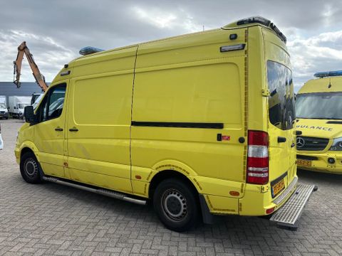 Mercedes-Benz 319CDI L2H2 AMBULANCE AUTOMAAT V6 MOTORSCHADE | Van Nierop BV [5]