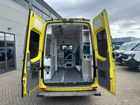 Mercedes-Benz 319CDI L2H2 AMBULANCE AUTOMAAT V6 MOTORSCHADE | Van Nierop BV [8]