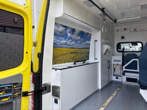 Mercedes-Benz 319CDI L2H2 AMBULANCE AUTOMAAT V6 MOTORSCHADE | Van Nierop BV [9]