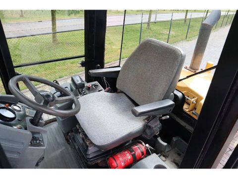 Caterpillar
CS423 E | AIRCO | GOOD WORKING | BW 177 | Hulleman Trucks [15]