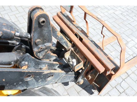 JCB
403 WLS | FORKS | BUCKET | Hulleman Trucks [11]