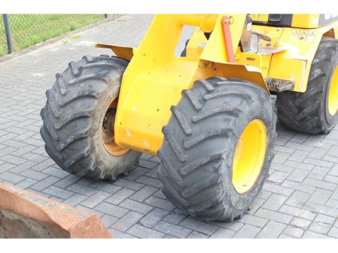JCB
403 WLS | FORKS | BUCKET | Hulleman Trucks [14]