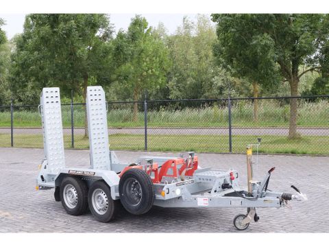 Brian James
DIGGER PLANT 2700 KG | TANDEM AXLE | MACHINE TRANSPORT | Hulleman Trucks [5]