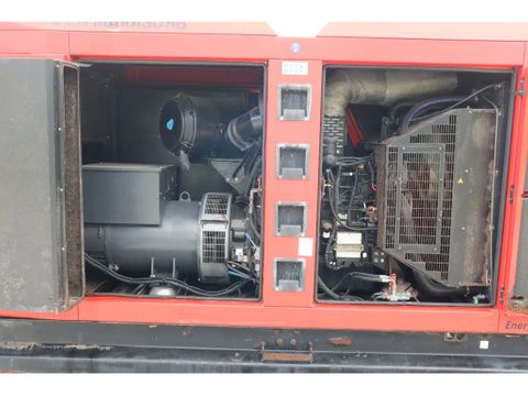 SDMO
R275 C3 | 275 KVA | 400 V | Hulleman Trucks [12]