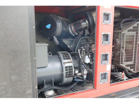 SDMO
R275 C3 | 275 KVA | 400 V | Hulleman Trucks [13]