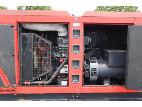 SDMO
R275 C3 | 275 KVA | 400 V | Hulleman Trucks [14]
