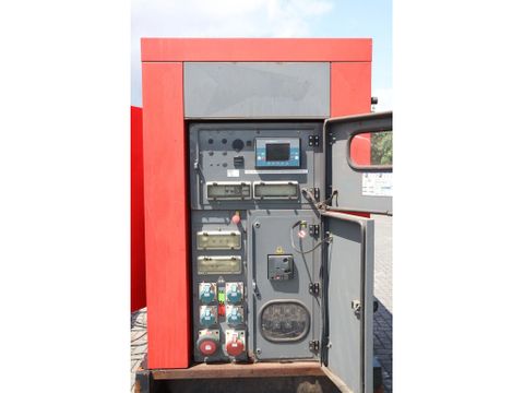 SDMO
R275 C3 | 275 KVA | 400 V | Hulleman Trucks [8]