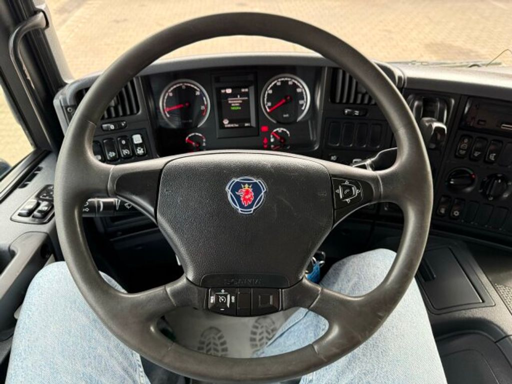 Scania  (15)