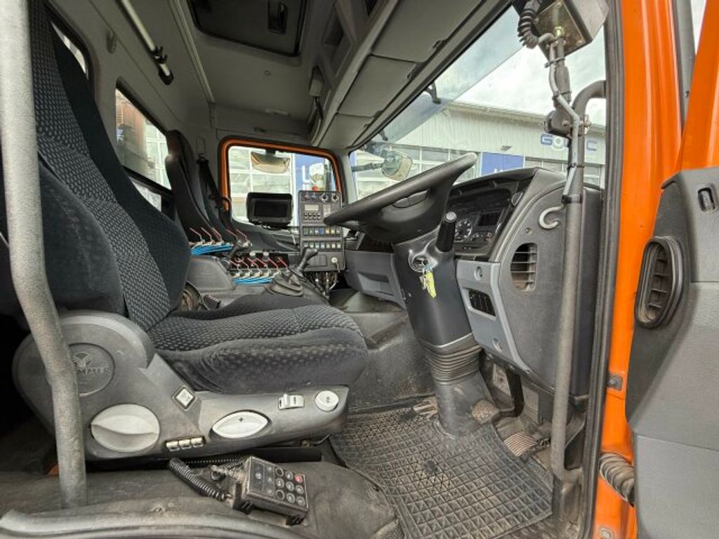 Mercedes-Benz  (8)