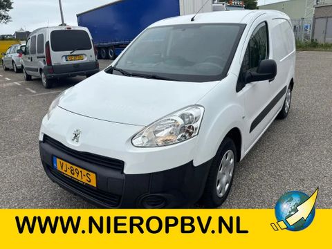 Peugeot 1.6HDI L1H1 Airco Cruisecontrol Trekhaak 81800KM | Van Nierop BV [1]