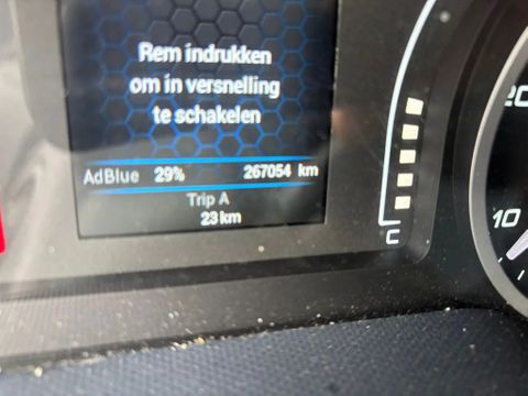 Iveco L2H1 Automaat Airco Cruisecontrol Trekhaak EURO 6 | Van Nierop BV [9]