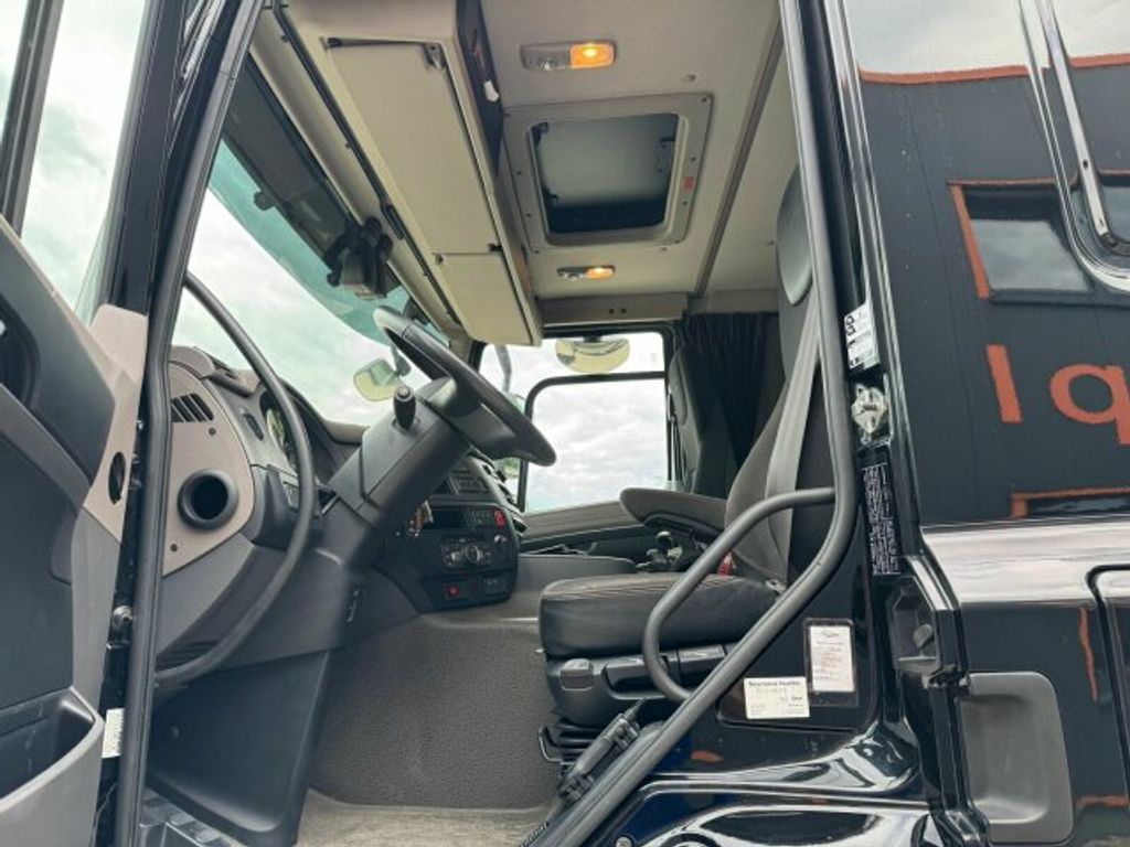 DAF  (9)