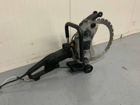 UF Equipment Ringzaag | Used Machinery Trading B.V. [8]