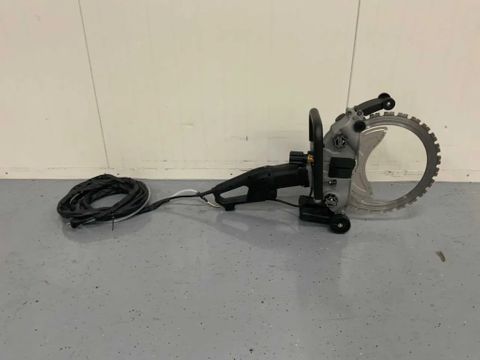 UF Equipment Ringzaag | Used Machinery Trading B.V. [9]