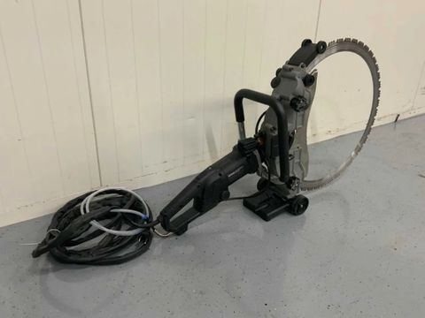 UF Equipment Betonzaag | Used Machinery Trading B.V. [5]