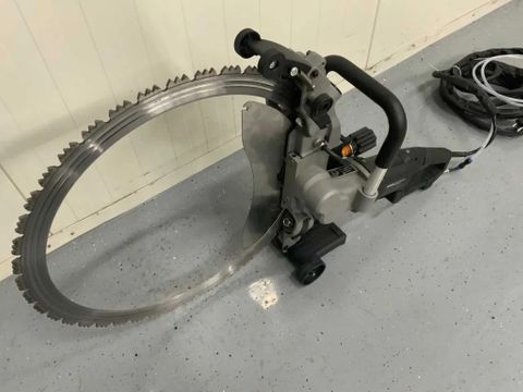 UF Equipment Betonzaag | Used Machinery Trading B.V. [8]