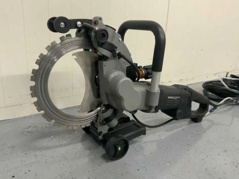 UF Equipment Ringzaag | Used Machinery Trading B.V. [1]