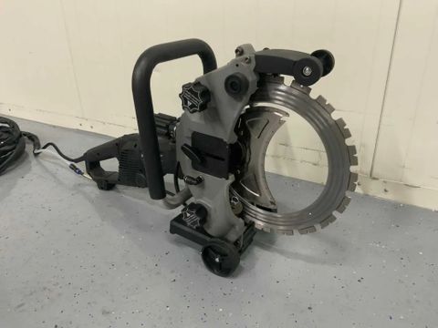 UF Equipment Ringzaag | Used Machinery Trading B.V. [13]