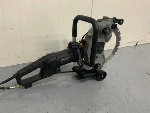 UF Equipment Ringzaag | Used Machinery Trading B.V. [15]