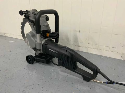 UF Equipment Ringzaag | Used Machinery Trading B.V. [7]