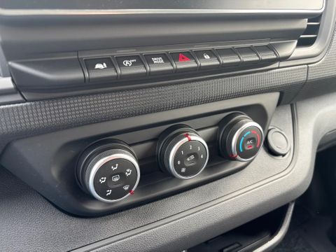 Renault 2.0DCI L2H1 Automaat Airco Cruisecontrol Trekhaak 150PK NIEUW BPM VRIJ 10X OP VOORRAAD | Van Nierop BV [18]