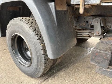 Mercedes-Benz 914 (6-CILINDER) WITH TENT BOX (MANUAL GEARBOX / FULL STEEL SUSPENSION / LOADING PLATFORM) | Engel Trucks B.V. [6]