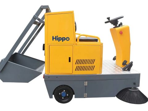 Hippo S1350P - Zelfrijdende veegmachine | Used Machinery Trading B.V. [2]