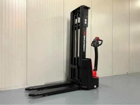 EP DS3 3.0M Stapelaar | Used Machinery Trading B.V. [2]