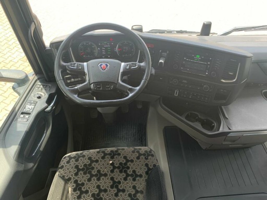 Scania  (15)