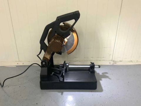 UF Equipment Cirkelzaagmachine metaal | Used Machinery Trading B.V. [18]