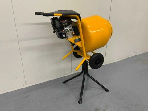 JCB Betonmixer | Used Machinery Trading B.V. [4]
