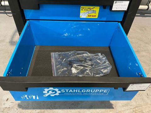 Stahlgruppe Gereedschapswagen | Used Machinery Trading B.V. [13]