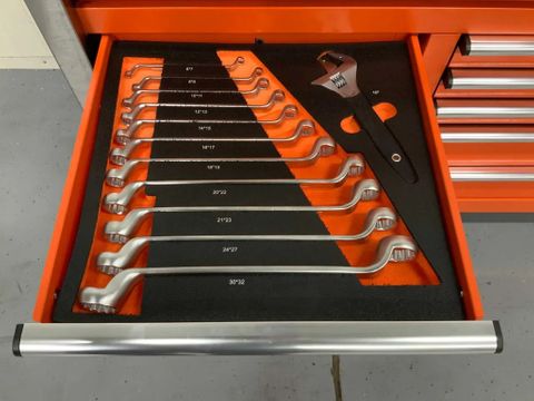 Daewoo Gereedschapswagen | Used Machinery Trading B.V. [6]