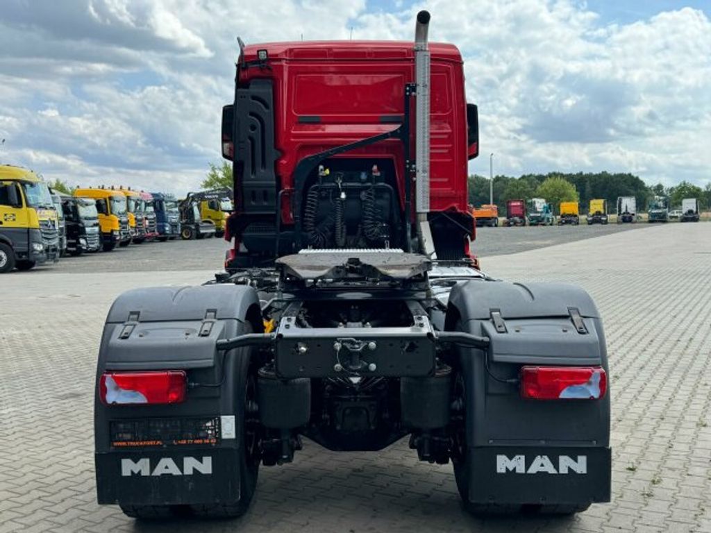 MAN  (6)