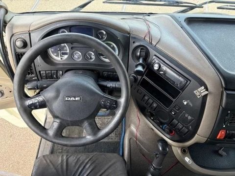 DAF SPACECAB (ZF-MANUAL GEARBOX / 2x DIESELTANK / MX-ENGINE BRAKE / AIRCONDITIONING / FRIDGE / ETC. | Engel Trucks B.V. [6]