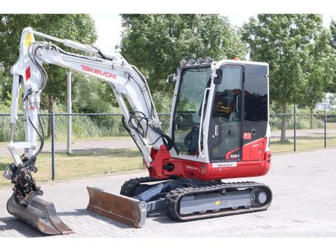 Takeuchi
TB235-2 | TREE CUTTER | GRAB | TILT + 5 ATTACHMENTS | Hulleman Trucks [2]